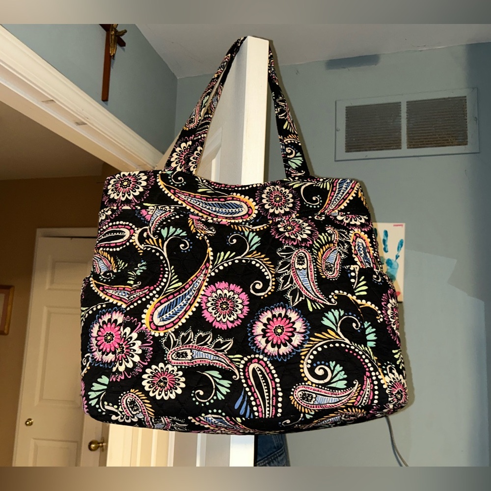 Vera Bradley shopper tote
